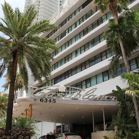 Private Apartments At The Casablanca Miami Beach Luaran gambar