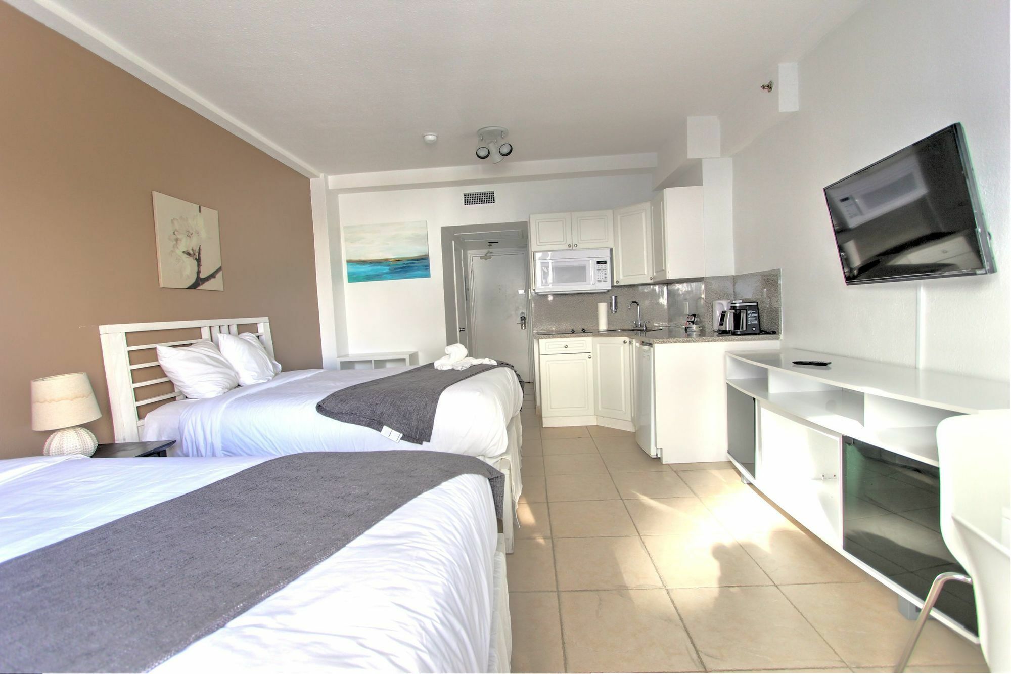 Private Apartments At The Casablanca Miami Beach Luaran gambar
