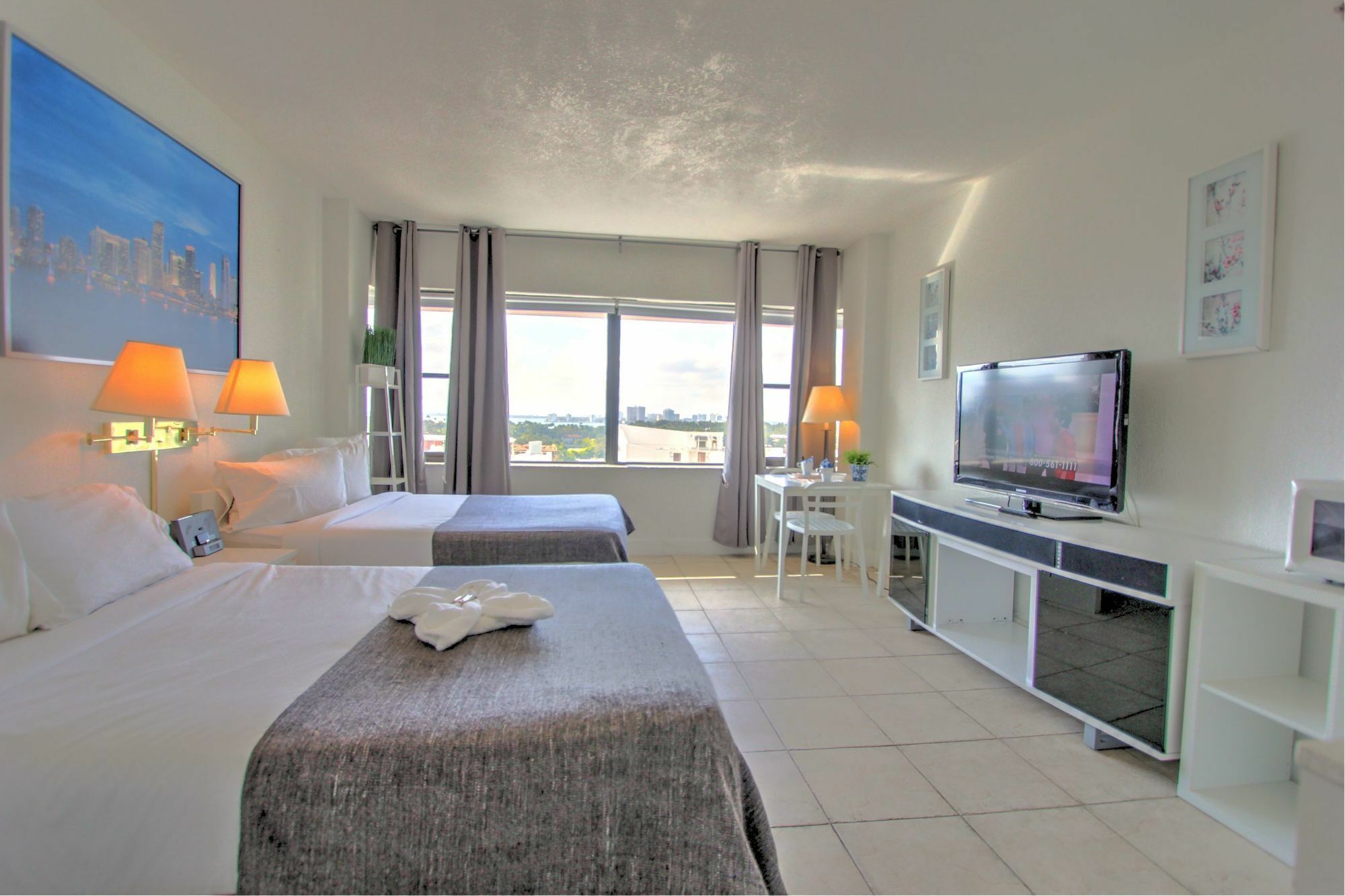 Private Apartments At The Casablanca Miami Beach Luaran gambar