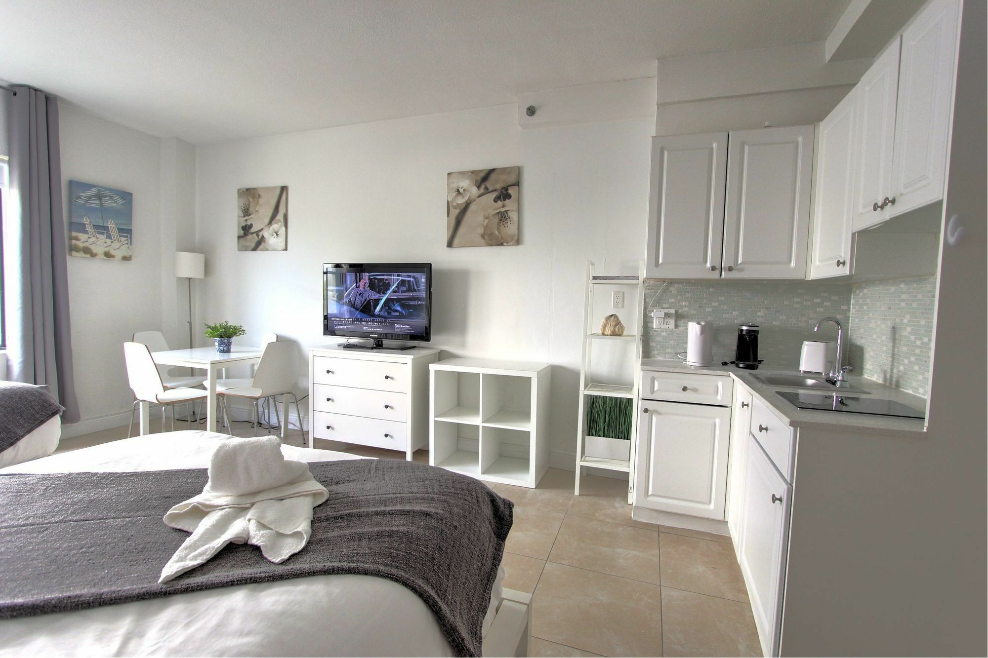 Private Apartments At The Casablanca Miami Beach Luaran gambar