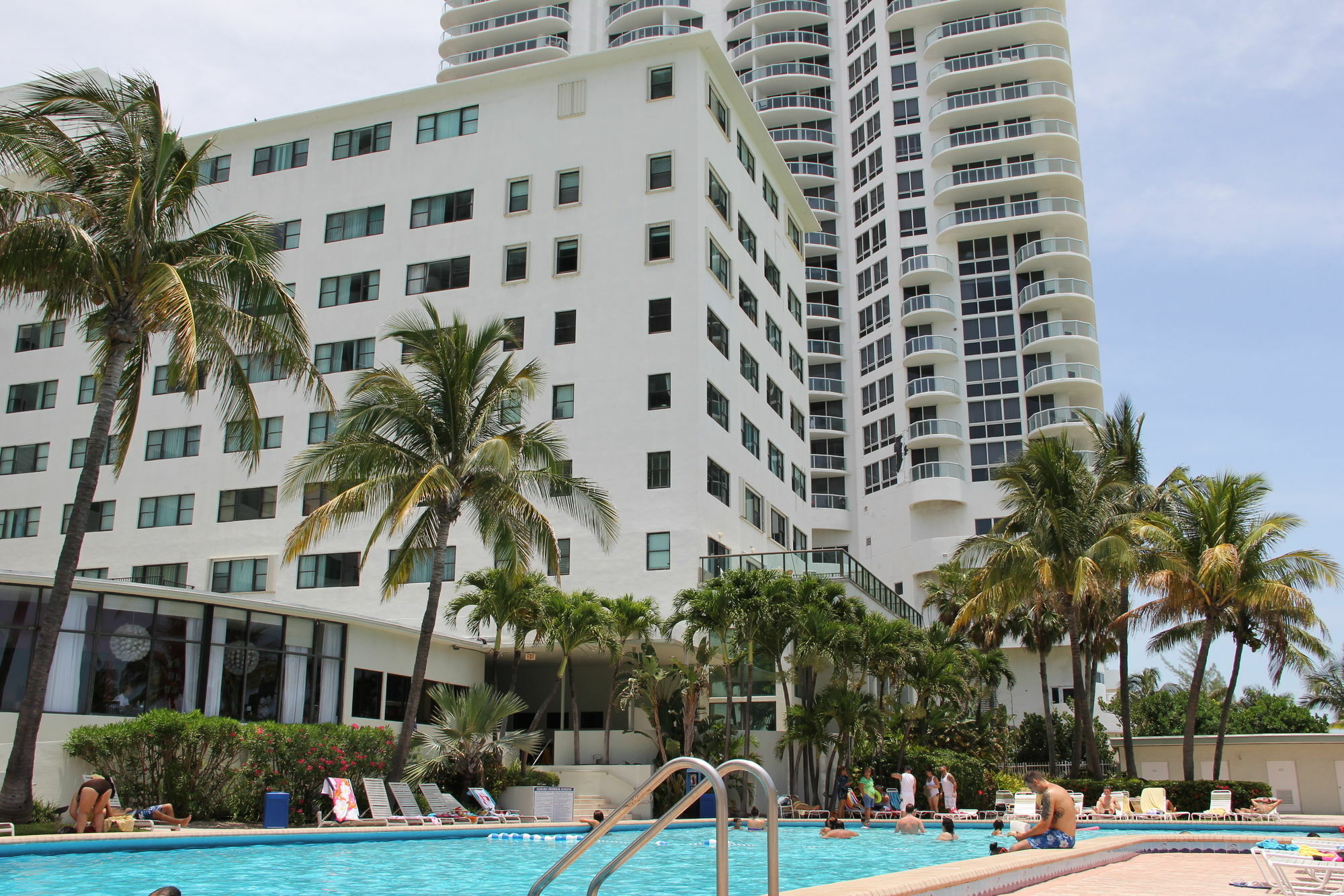 Private Apartments At The Casablanca Miami Beach Luaran gambar